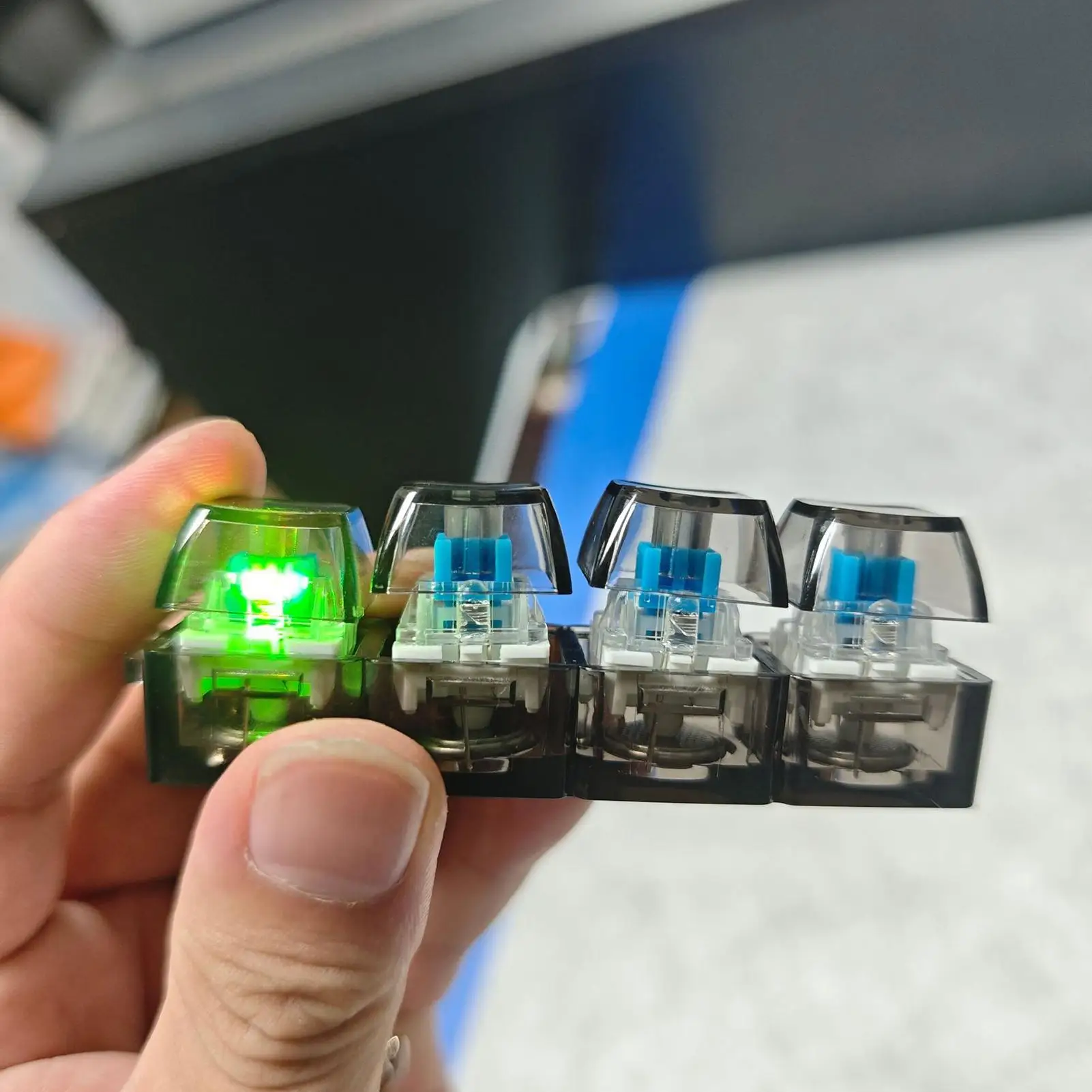1/2pcs LED Keyboard Keycap Str - đánh giá và giá Office Tech And Gadgets